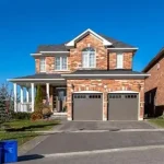 Choosing a new garage door tips