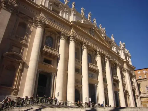 St. Peter's Basilica Rome, San Pietro building