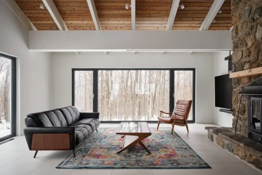 The Ash Tree House Sutton Canada