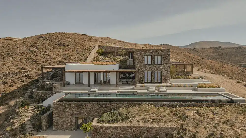 Viglostasi Residence Syros - Greek house design