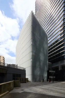 Aurore Pavilion La Defense Paris France building