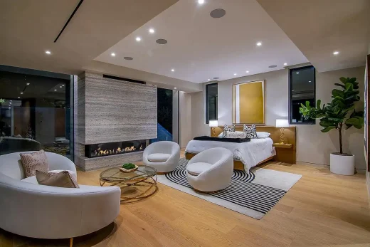 Hutton Drive 2641 Beverly Hills California USA