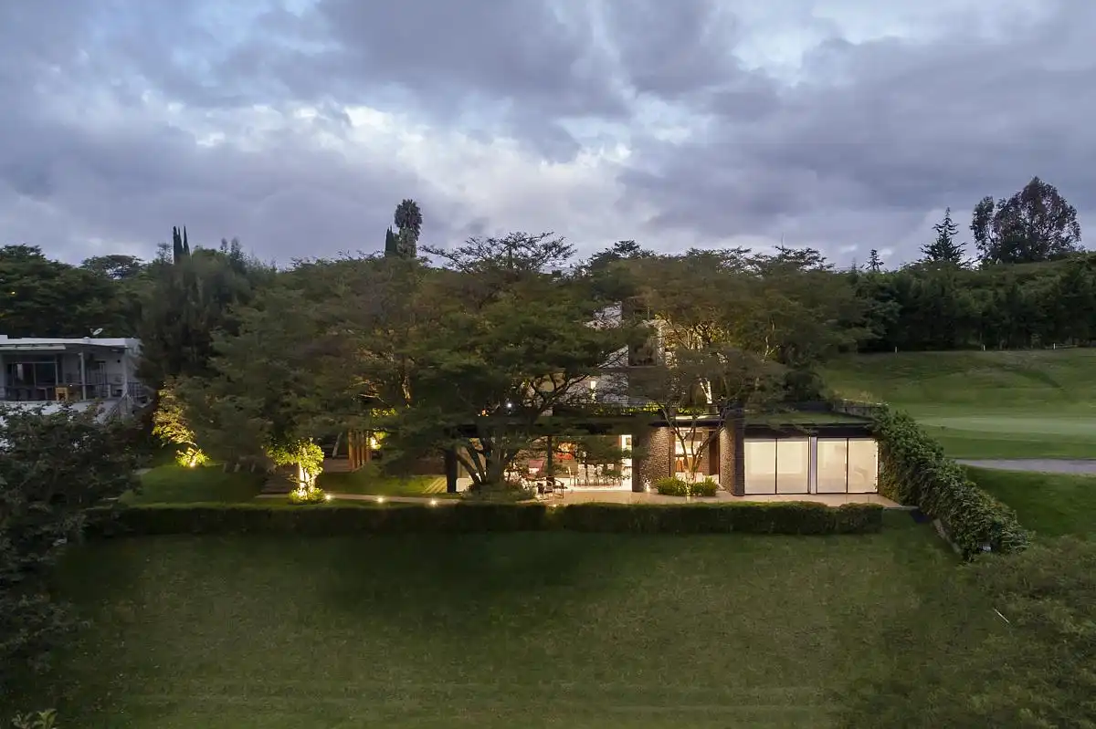 Hidden Stone House Pichincha
