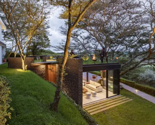 Hidden Stone House Puembo Ecuador