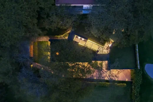 Hidden Stone House Puembo Ecuador