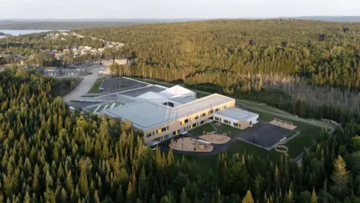 Manawan Awacak Okiskinohamatowikamikowaw Elementary School Quebec