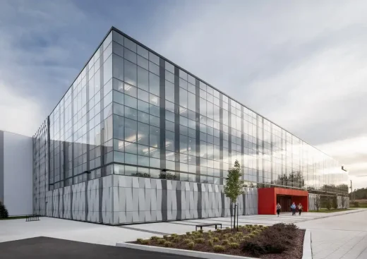 METRO Distribution Centre Terrebonne Qc Canada