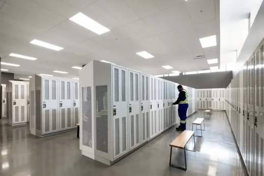 METRO Distribution Centre Qc Canada