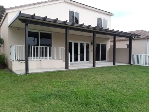 Outdoor living trends patio covers in 2025