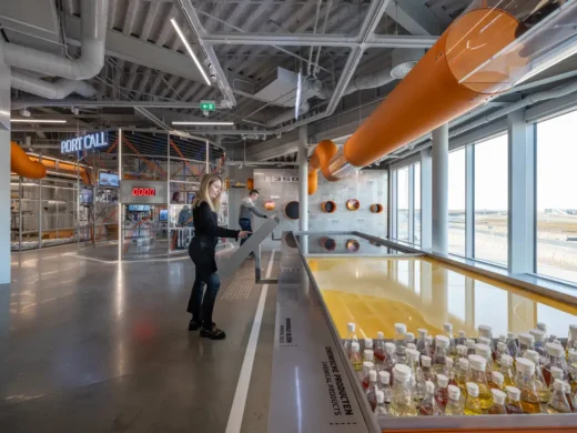Portlantis Visitor and Exhibition Centre Rotterdam