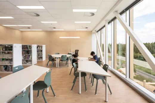 Manawan Awacak Okiskinohamatowikamikowaw Elementary School Quebec Canada
