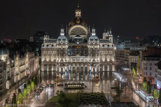 Antwerp Central Station building lighting design