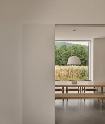 New workspace building design in Canada