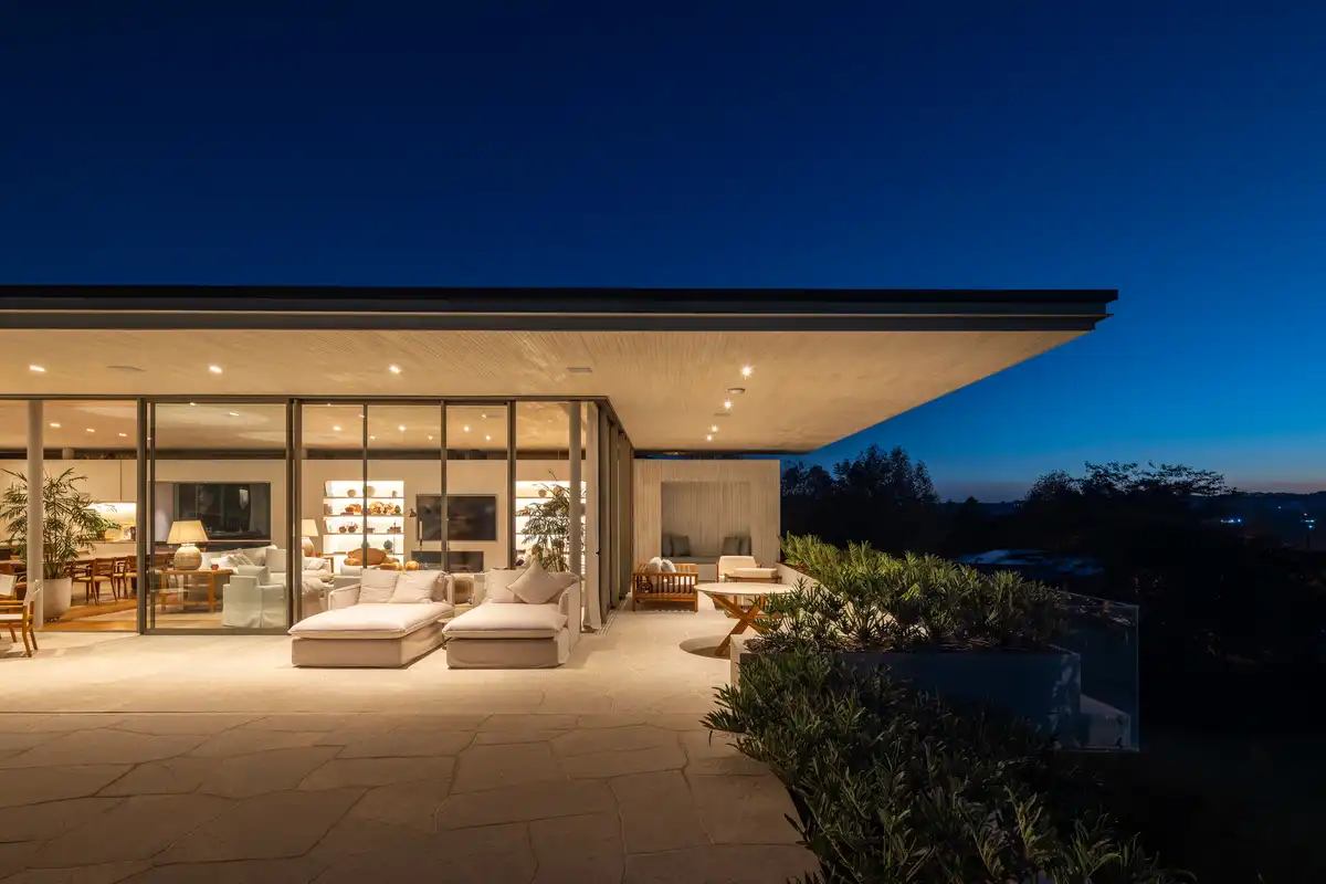Casa Fluir Paulista Brazil modern home design
