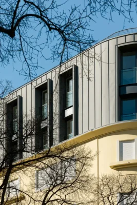 Enes 13 Portugal building renovation