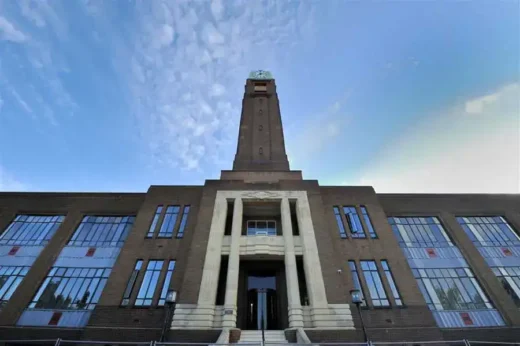 Gillette Corner building, Hounslow