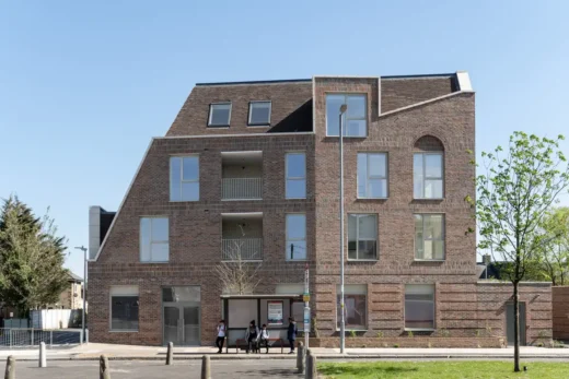 Becontree Avenue by Archio
