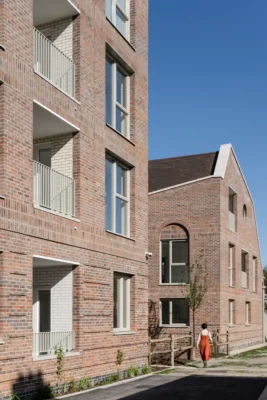 Becontree Avenue by Archio