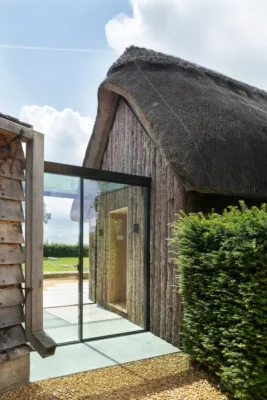 Studio Cottage, Cotswolds property
