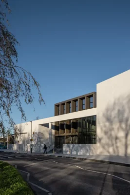 DeValera Library & Súil Art Gallery Clare County, Ennis building