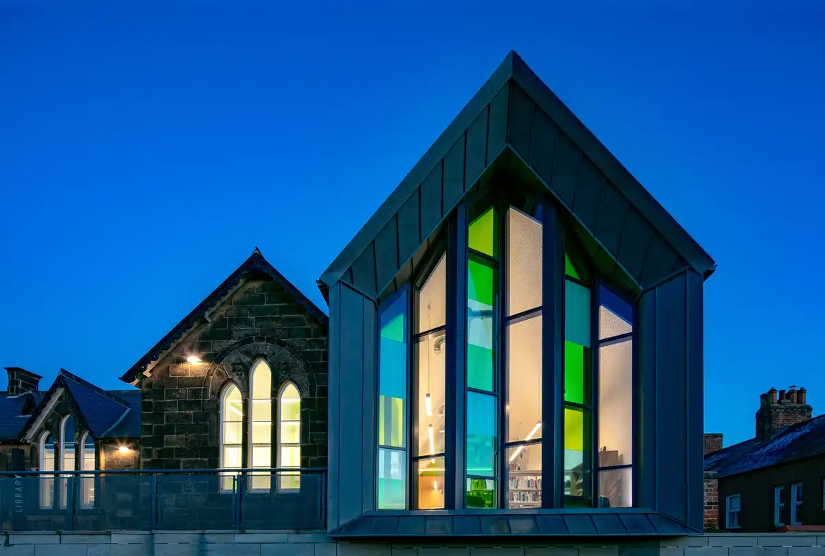Duncan Place Library & Community Hub building