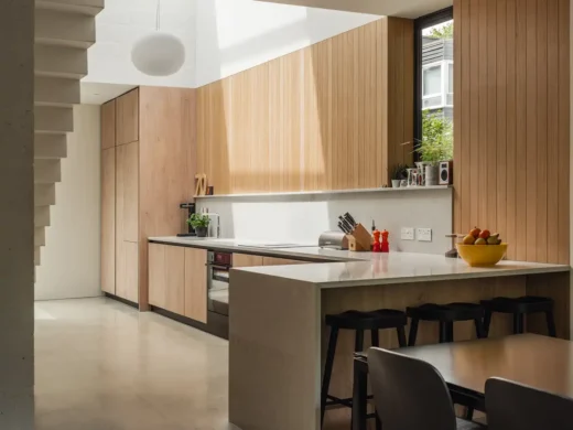 Harfield Gardens by Quinn Architects