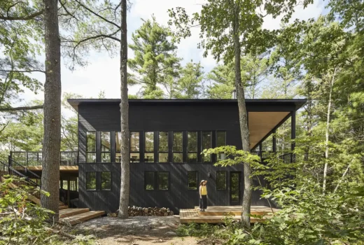 Kahshe Lake Cottage Muskoka Lakes Ontario home