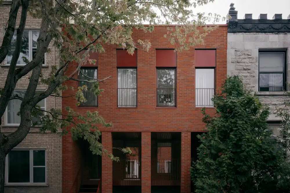 Le Binome House Montreal Quebec property design