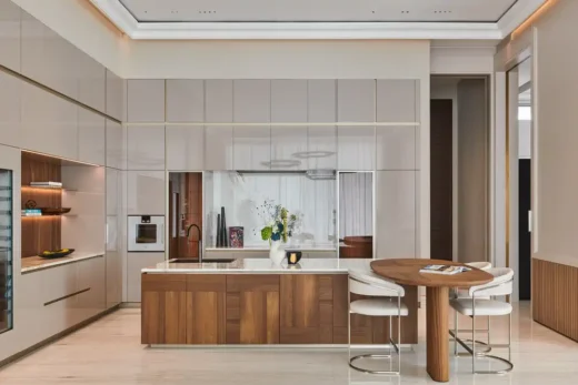 Sculptural Beachfront Villa Palm Jumeirah UAE