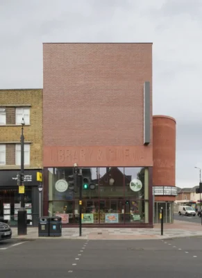 Sidcup Storyteller by DRDH Architects