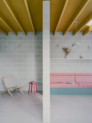 Triangle House by Artefact in Surrey