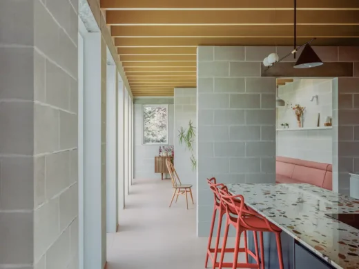 Triangle House by Artefact in Surrey