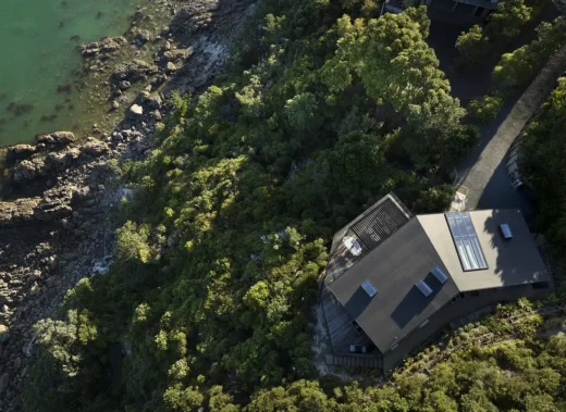 Cliff Hanger House Tairua North Island New Zealand
