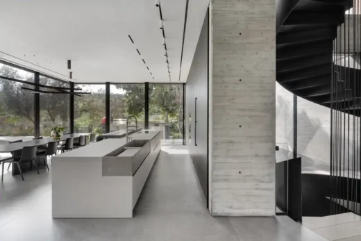 Israeli contemporary luxury real estate interior design