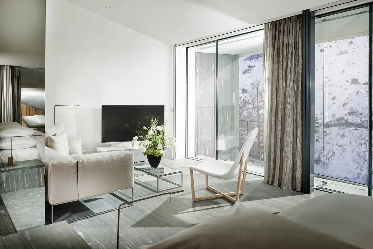 Epoxy resin furniture in modern architectural interiors