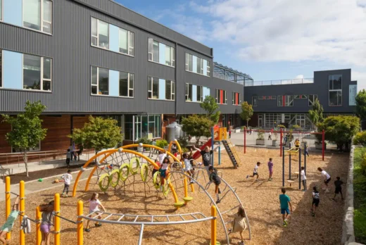 Giddens and Lake Washington Girls Middle School Seattle