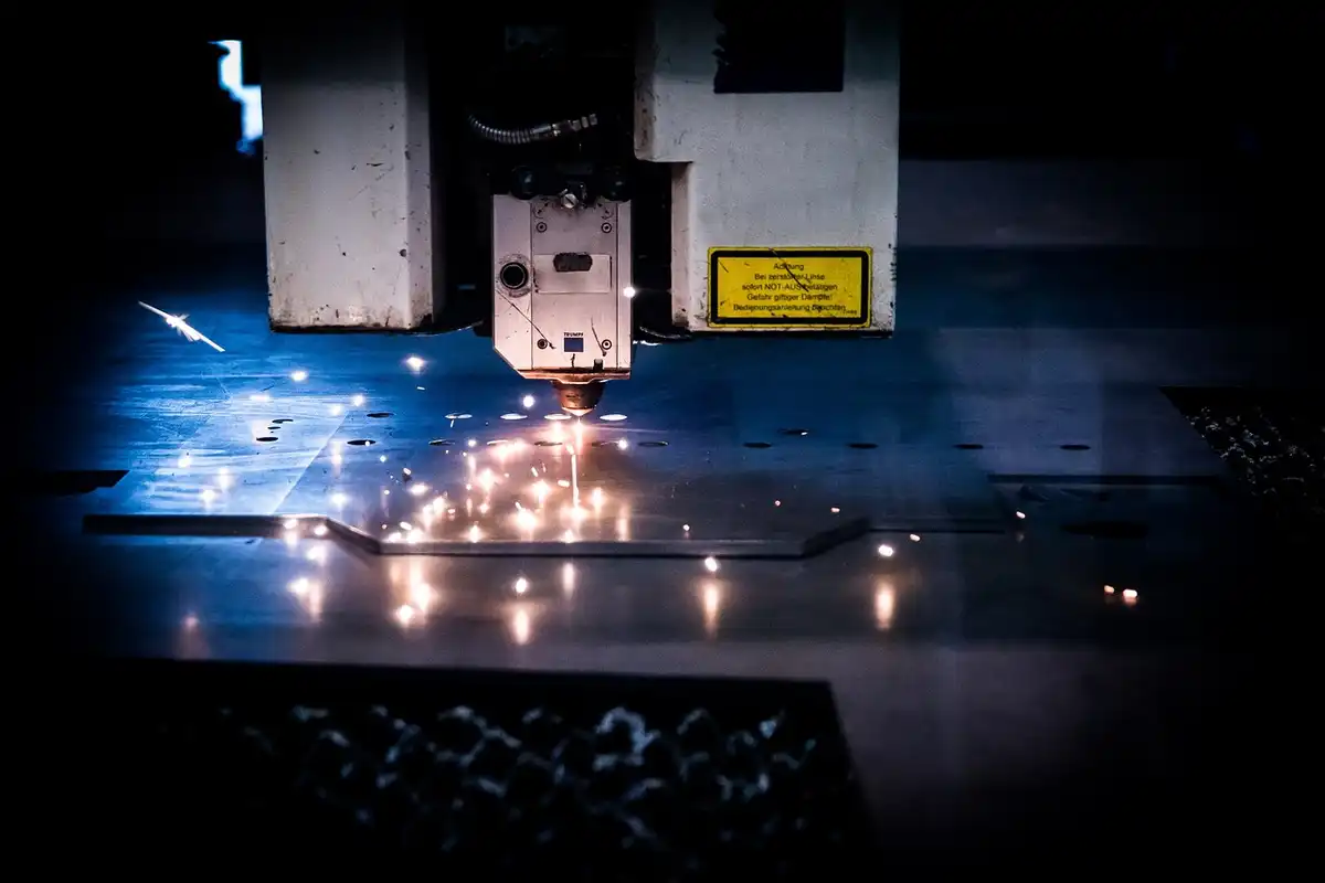 Laser CNC plasma cutting machining