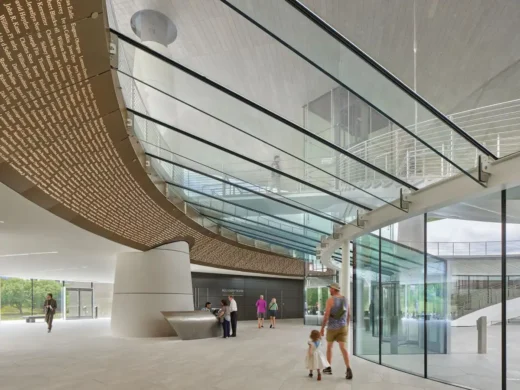 Modern Arlington, Texas building design by Rafael Viñoly Architects