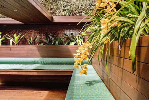 A Hidden Urban Retreat Taranaki Region NZ