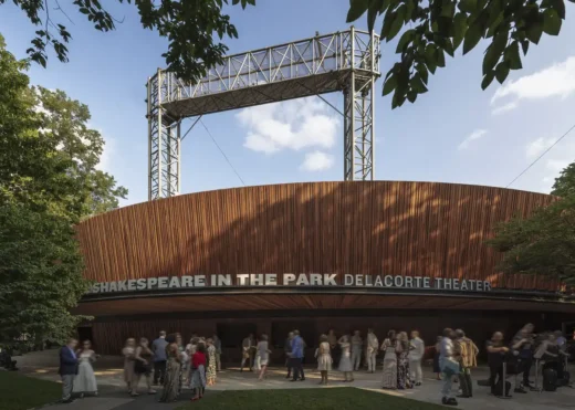 Delacorte Theater New York City - Delacorte Theater New York Central Park Building B210725 520x371.webp