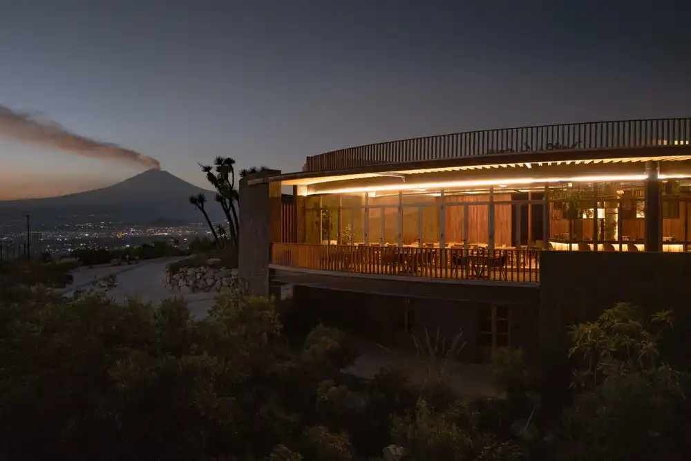 La Pedrera Clubhouse Puebla City building news