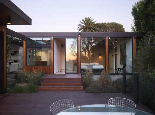 Malibu Glass Box House California home