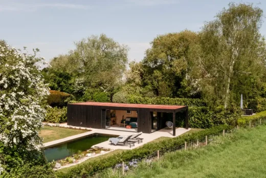 Oxfordshire Pond House Southern England property