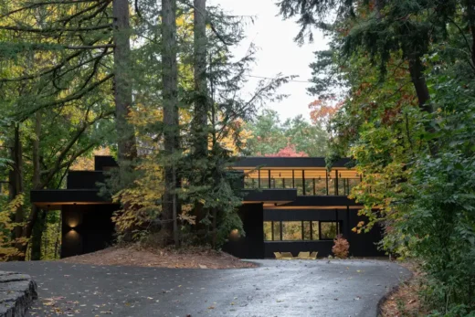 Ravine House Mississauga Canada