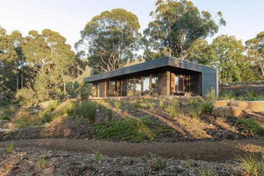 The Pond Retreat Tasmania Australia property