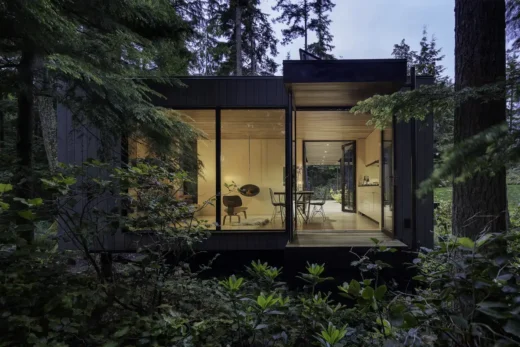 Whidbey Puzzle Prefab, Washington, USA home design