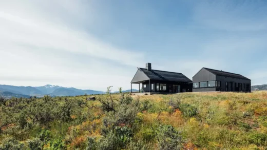 Anti-Shed House Winthrop WA USA