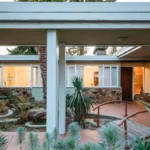 Lakeberg Residence, West Vancouver, British Columbia garden