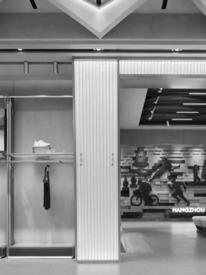 DESCENTE Concept Store in77 Hangzhou China shop