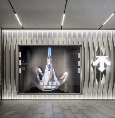 DESCENTE Concept Store in77 Hangzhou China shop